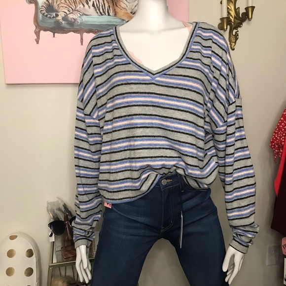 🆕 Wild Fable super comfy long sleeve stripe shirt